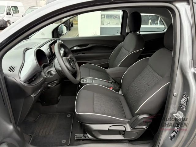 Fiat 500e Cabrio+JBL+Navi+Rückfahrkam.+PDC+Klimaaut.