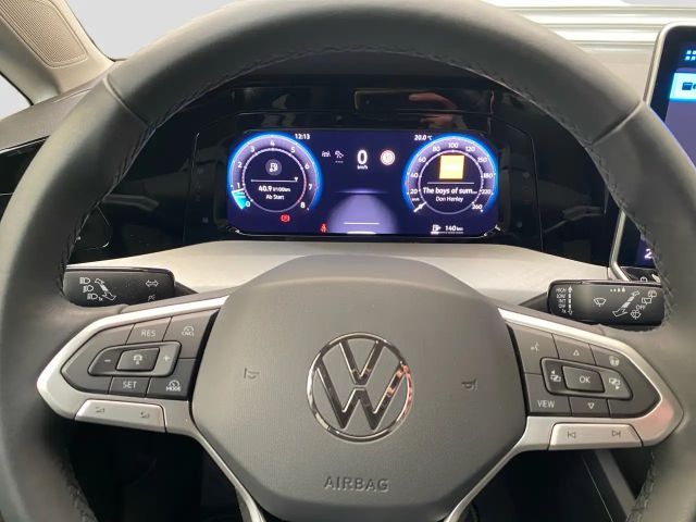 Volkswagen Golf 1.5 TSI Golf VIII Life