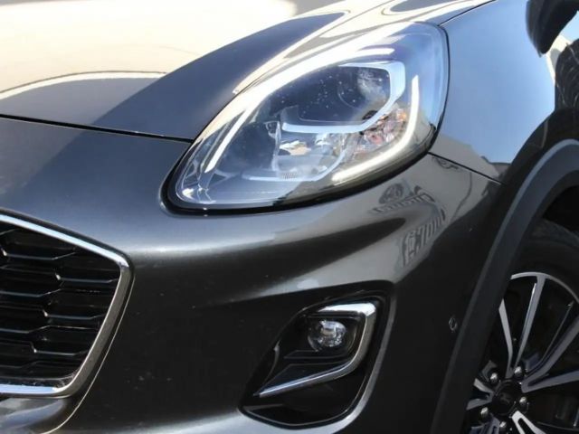 Ford Puma EcoBoost Titanium