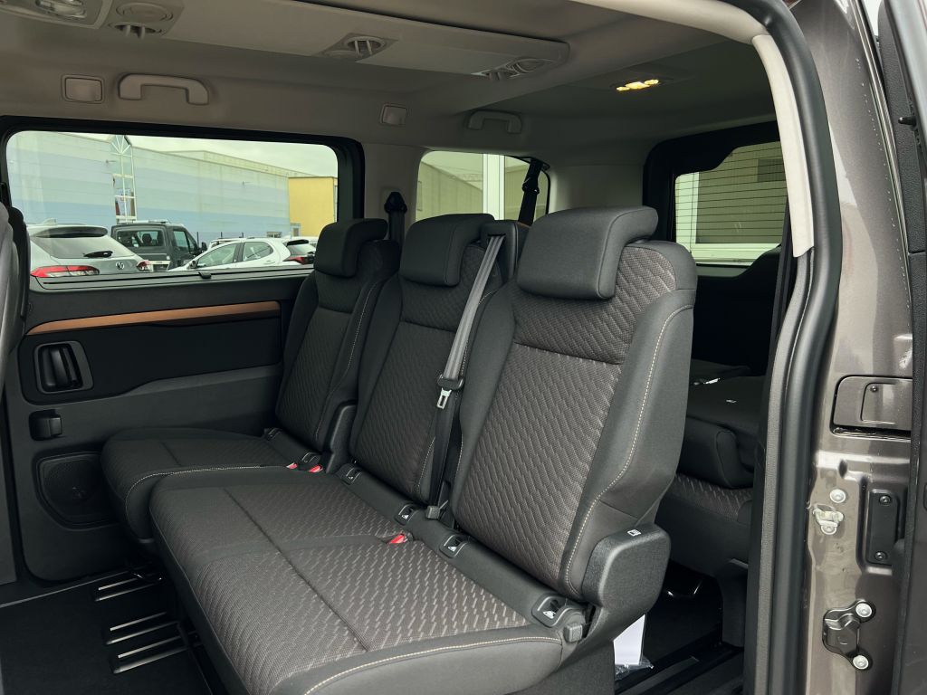 Toyota Proace Verso EV L1 Plus Team D