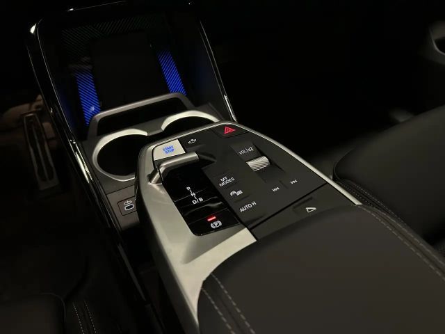 BMW iX2 Coupé M-Sport xDrive30