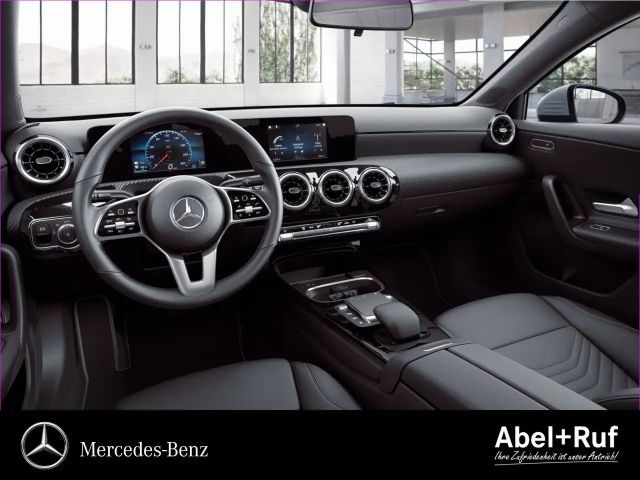 Mercedes-Benz A 250 A 250 e Style