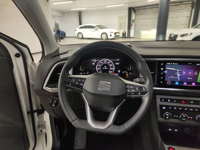 Seat Ateca Xperience 2,0 TDI Navi Digitales Cockpit LED Sperrdiff. El. Heckklappe Apple CarPlay