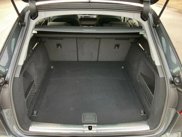 Audi A4 30 TDI S-Tronic