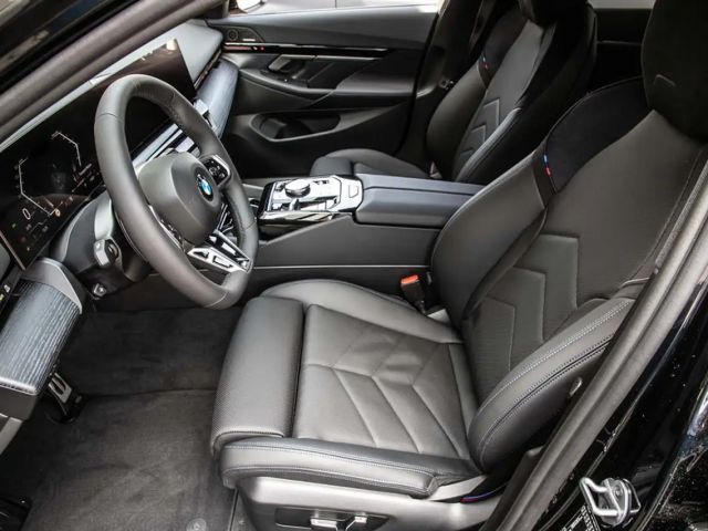 BMW 520 520d M-Sport xDrive