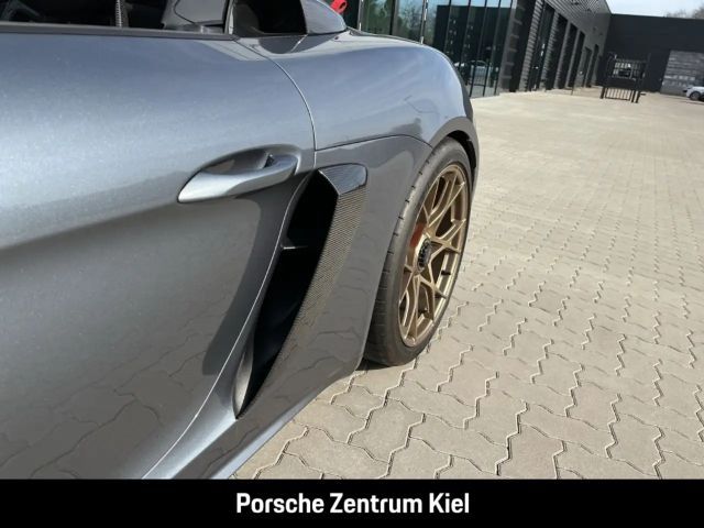 Porsche Cayman 718 RS