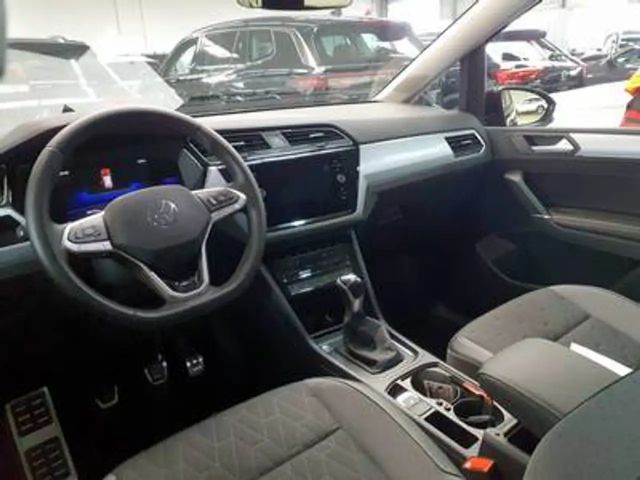 Volkswagen Touran 1.5 TSI