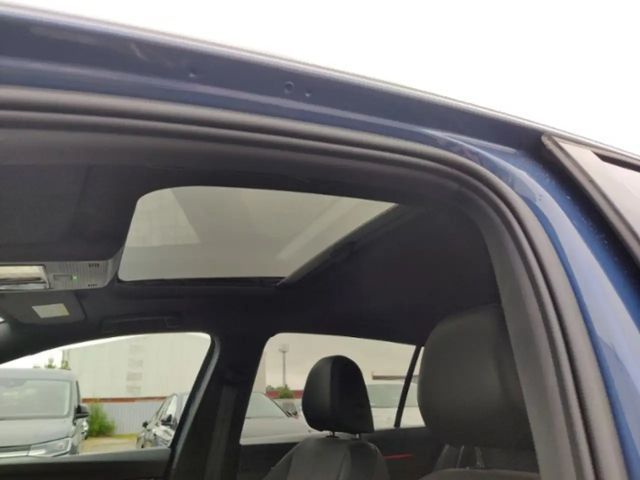 Volkswagen Golf DSG Golf VIII Style