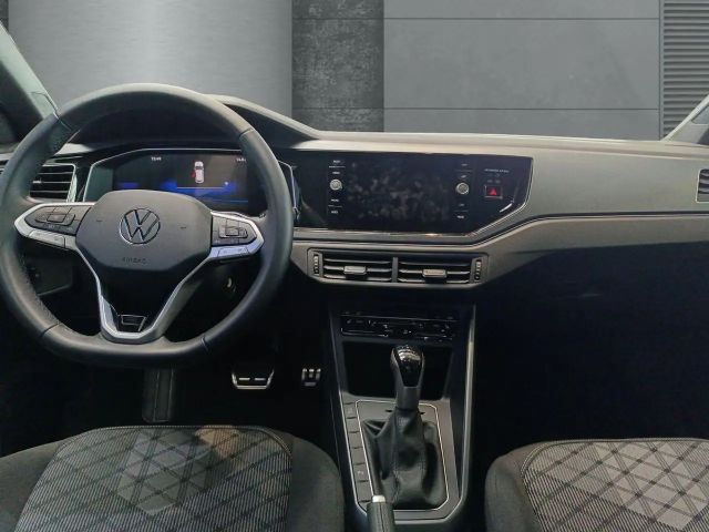 Volkswagen Polo 1.0 TSI DSG IQ.Drive