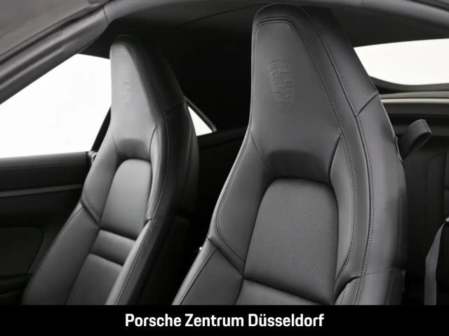 Porsche 992 Cabrio Carrera