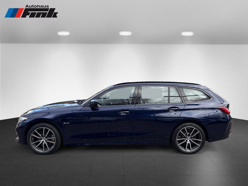 BMW 330 330e Touring xDrive
