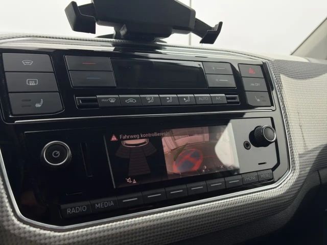 Volkswagen e-up! Plus Style