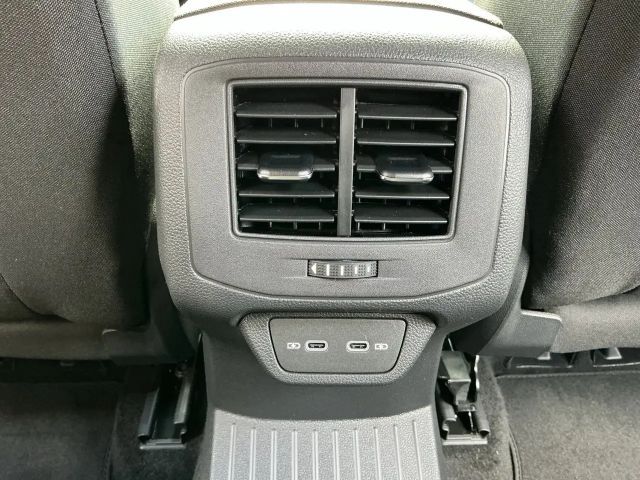 Volkswagen T-Roc Friends TSI