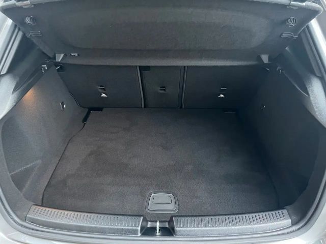 Mercedes-Benz A 180 AMG Line Hatchback