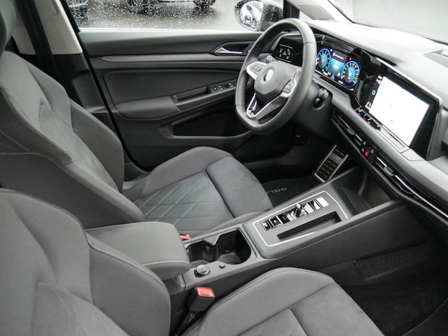 Volkswagen Golf 2.0 TSI IQ.Drive Style Variant