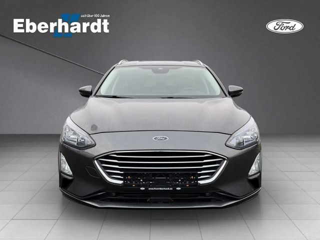 Ford Focus Cool & Connect