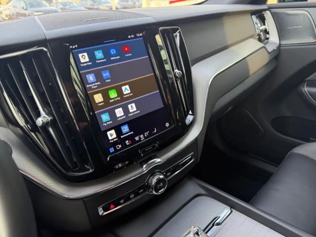 Volvo XC60 Dark Plus