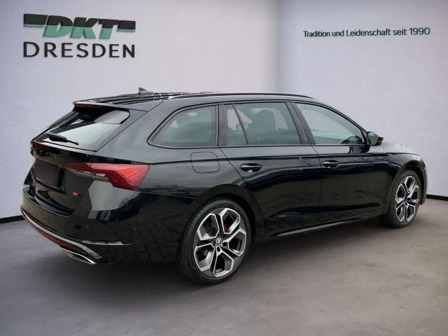 Skoda Octavia Combi RS