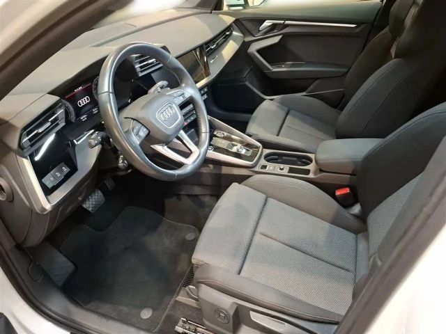 Audi A3 1.5 TFSI S-Line S-Tronic Sedan