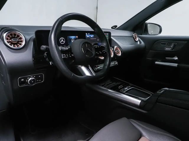 Mercedes-Benz EQA 300 4MATIC Advanced