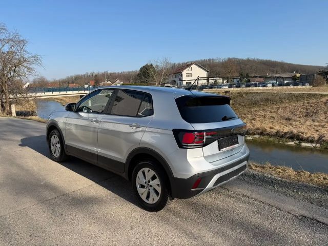 Volkswagen T-Cross 4Me TSI
