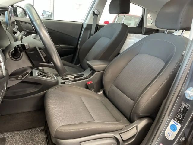 Hyundai Kona 1.6 Hybrid Trend