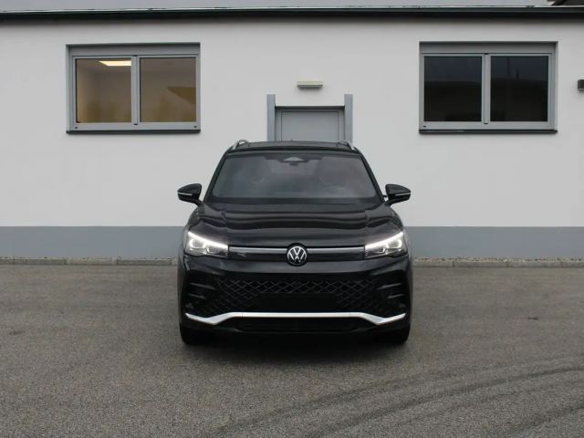 Volkswagen Tiguan 4Motion DSG R-Line