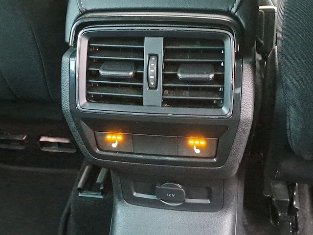 Skoda Karoq 1.5 TSI Tour