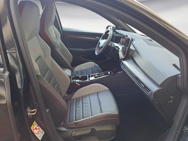 Volkswagen Golf 2.0 TSI DSG GTI