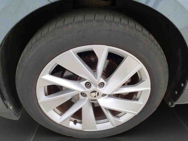 Skoda Enyaq Enyaq iV electric 62kWh RFK/NAVI/LED/Sitzheizung vo./u.v.m.