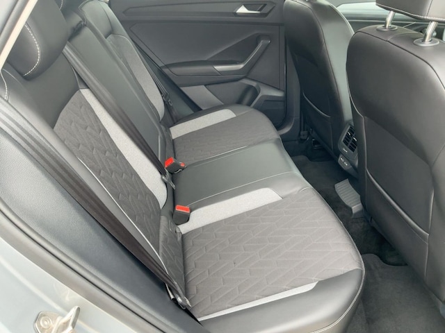 Volkswagen T-Roc 1.0 TSI