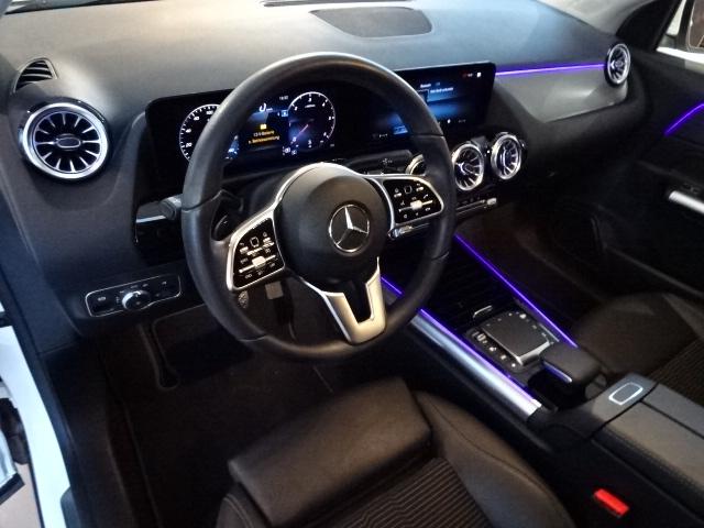 Mercedes-Benz GLA 200 4MATIC GLA 200 d Progressive