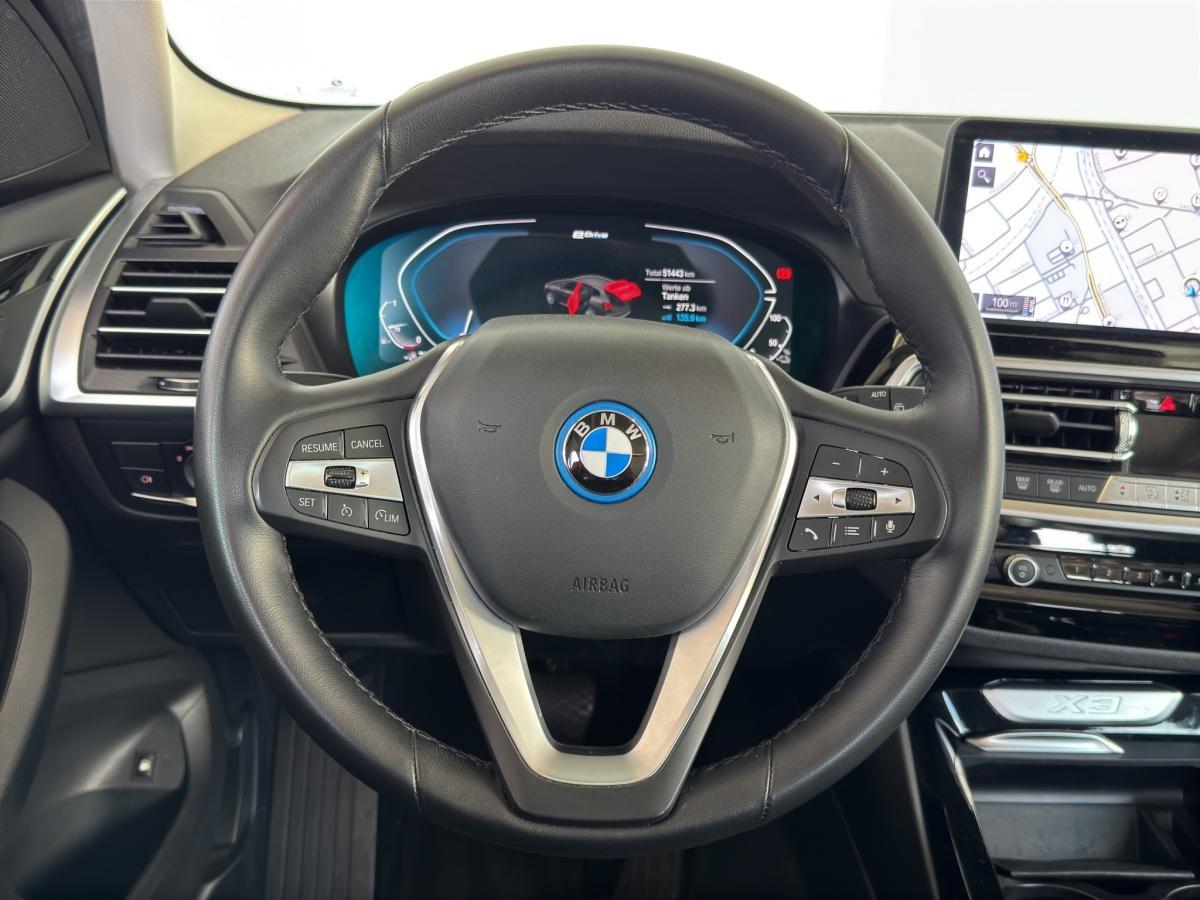 BMW X3 xDrive30e