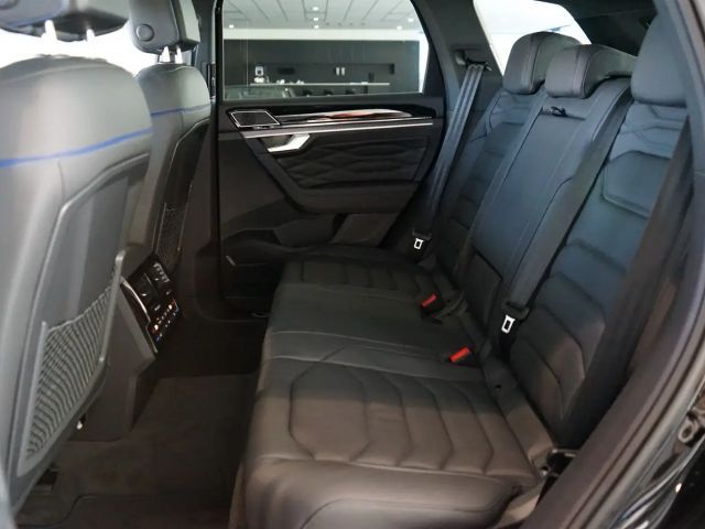 Volkswagen Touareg R eHybird | Pano | AHK | Dynaudio