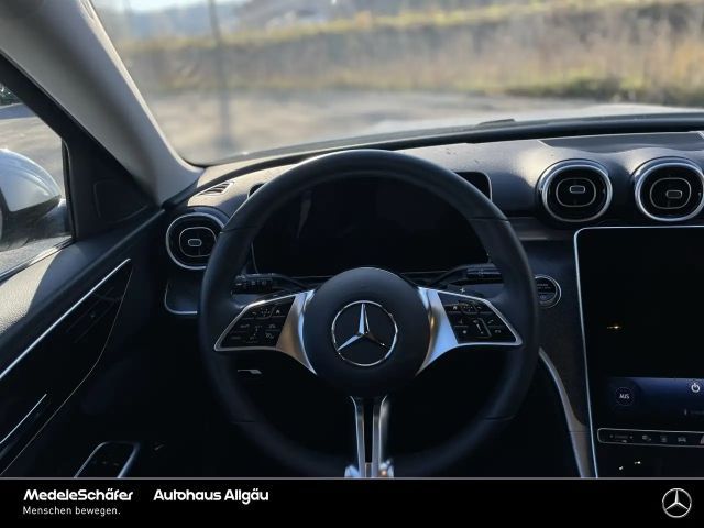 Mercedes-Benz C 200 AVANTGARDE C 200 d Estate