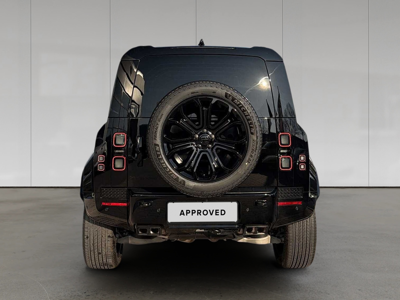 Land Rover Defender 110