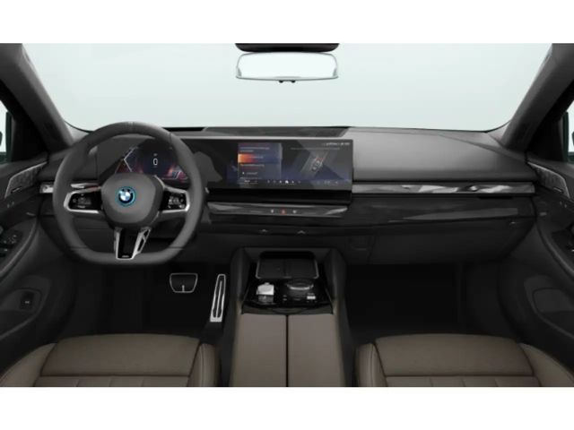 BMW i5 M-Sport Touring eDrive40