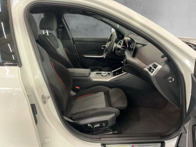 BMW 330 330e M-Sport Touring