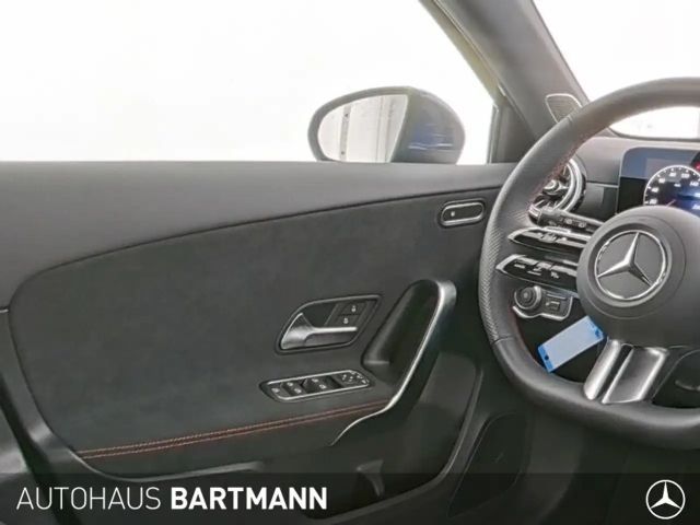 Mercedes-Benz A 200 AMG Line