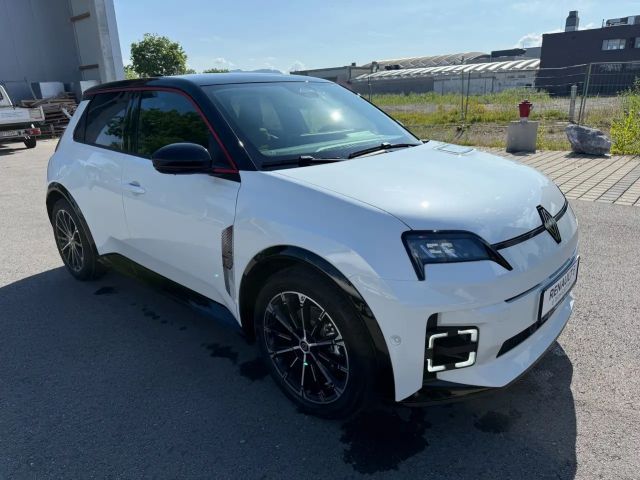 Renault 5 Comfort E-Tech Iconic R5