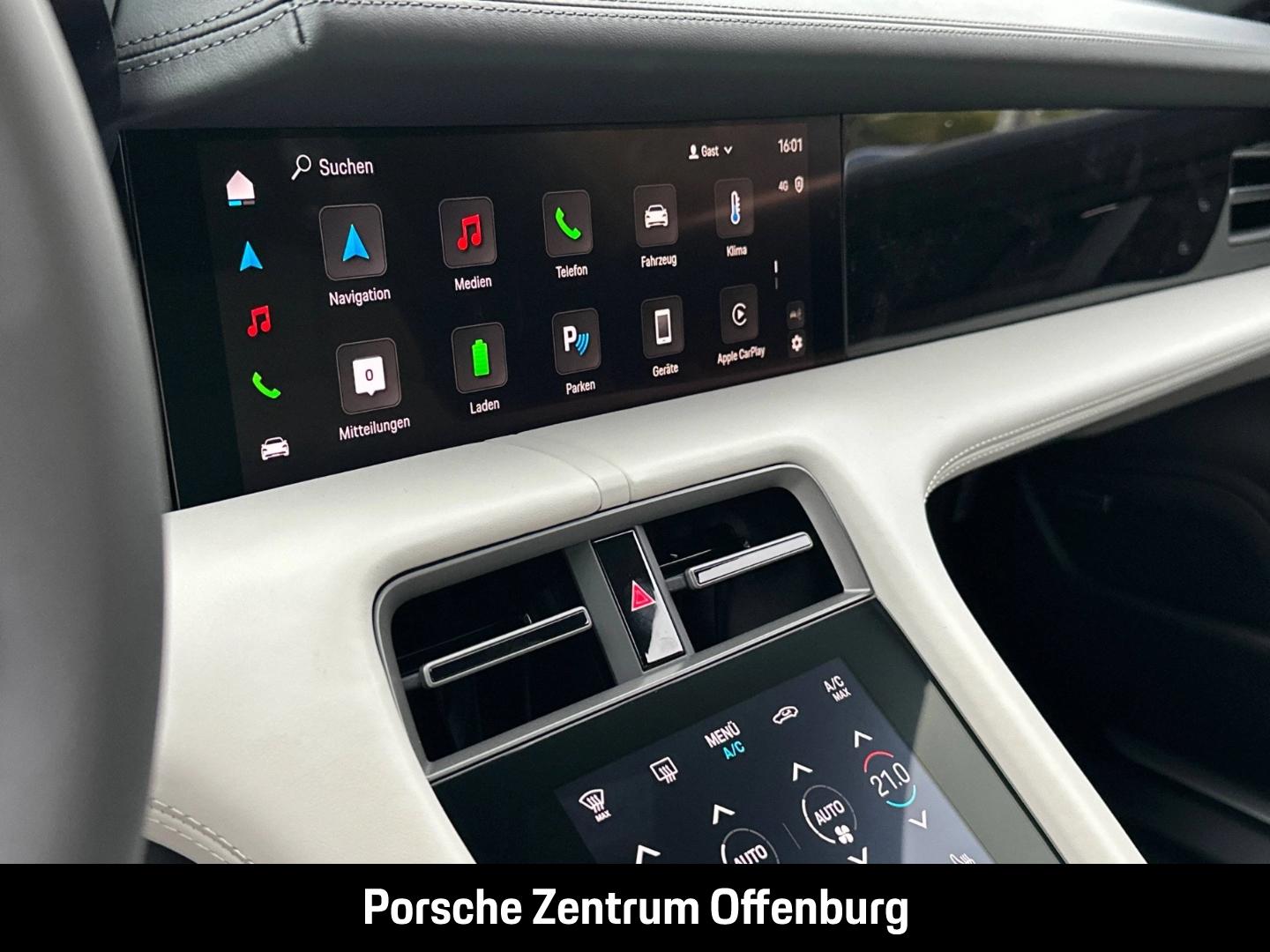 Porsche Taycan Sport Turismo