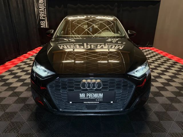 Audi A3 30 TDI Sedan