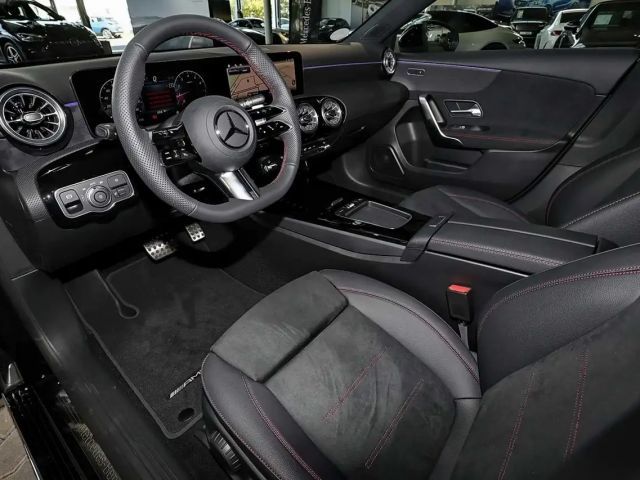 Mercedes-Benz A 200 AMG Line