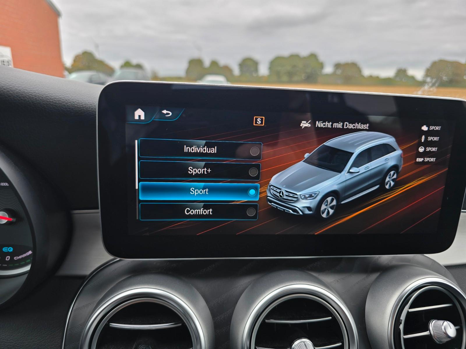 Mercedes-Benz GLC 300 4MATIC GLC 300 e