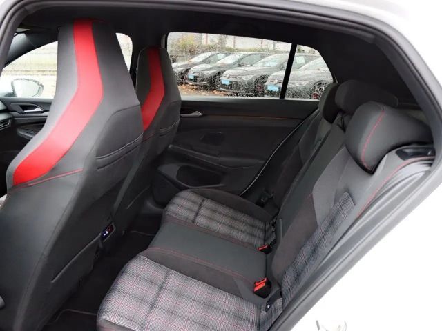 Volkswagen Golf 2.0 TSI DSG GTI