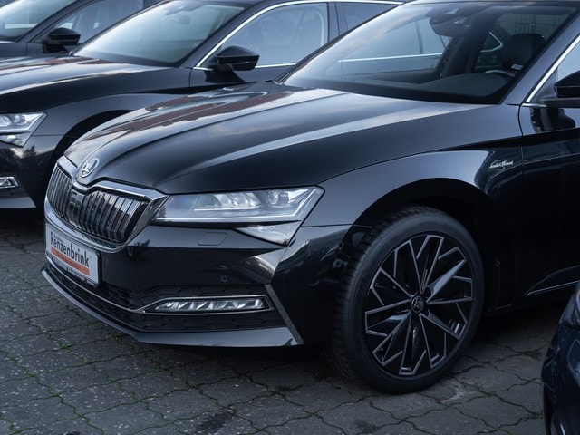Skoda Superb Combi iV