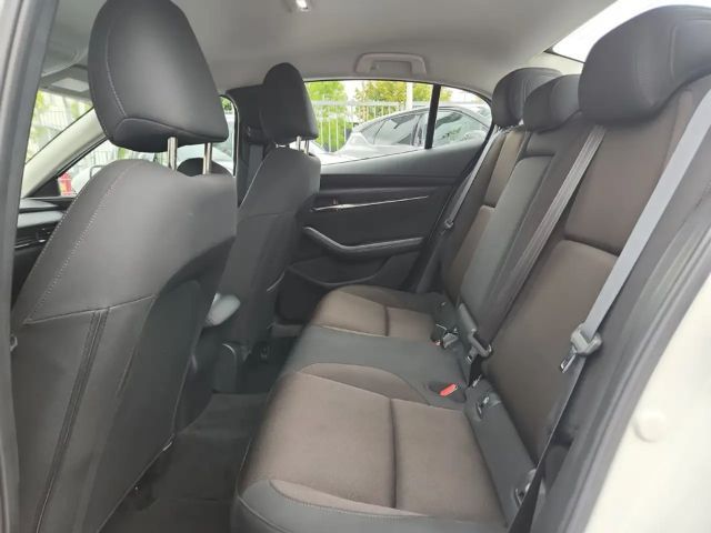 Mazda 3 Exclusive-line SkyActiv