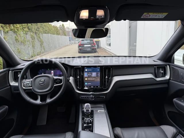 Volvo XC60 Dark Plus