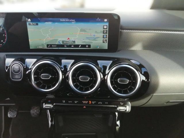 Mercedes-Benz A 180 Progressive