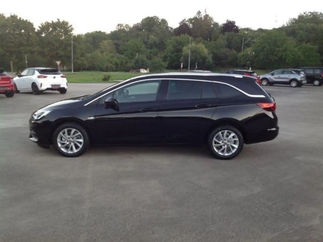 Opel Astra 1.5 CDTI 1.5 Turbo Elegance